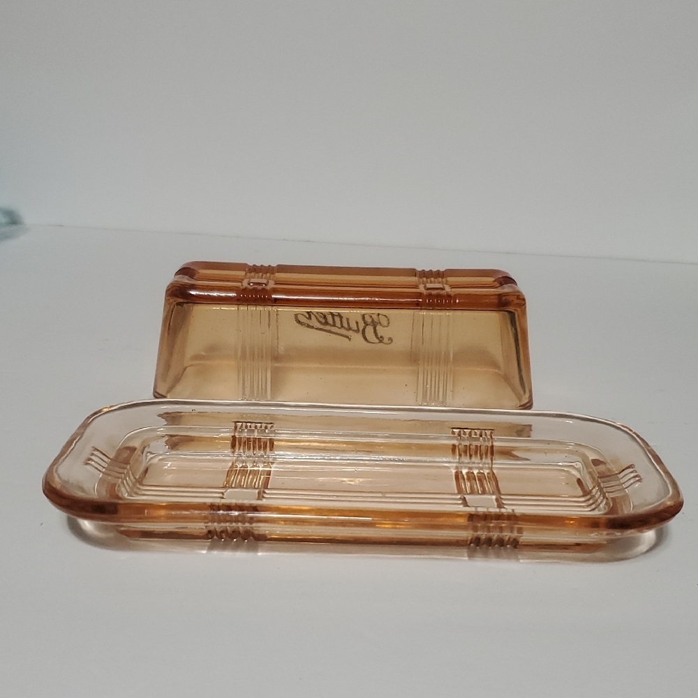 Amber Glass Butter Dish - Picture 2 of 6